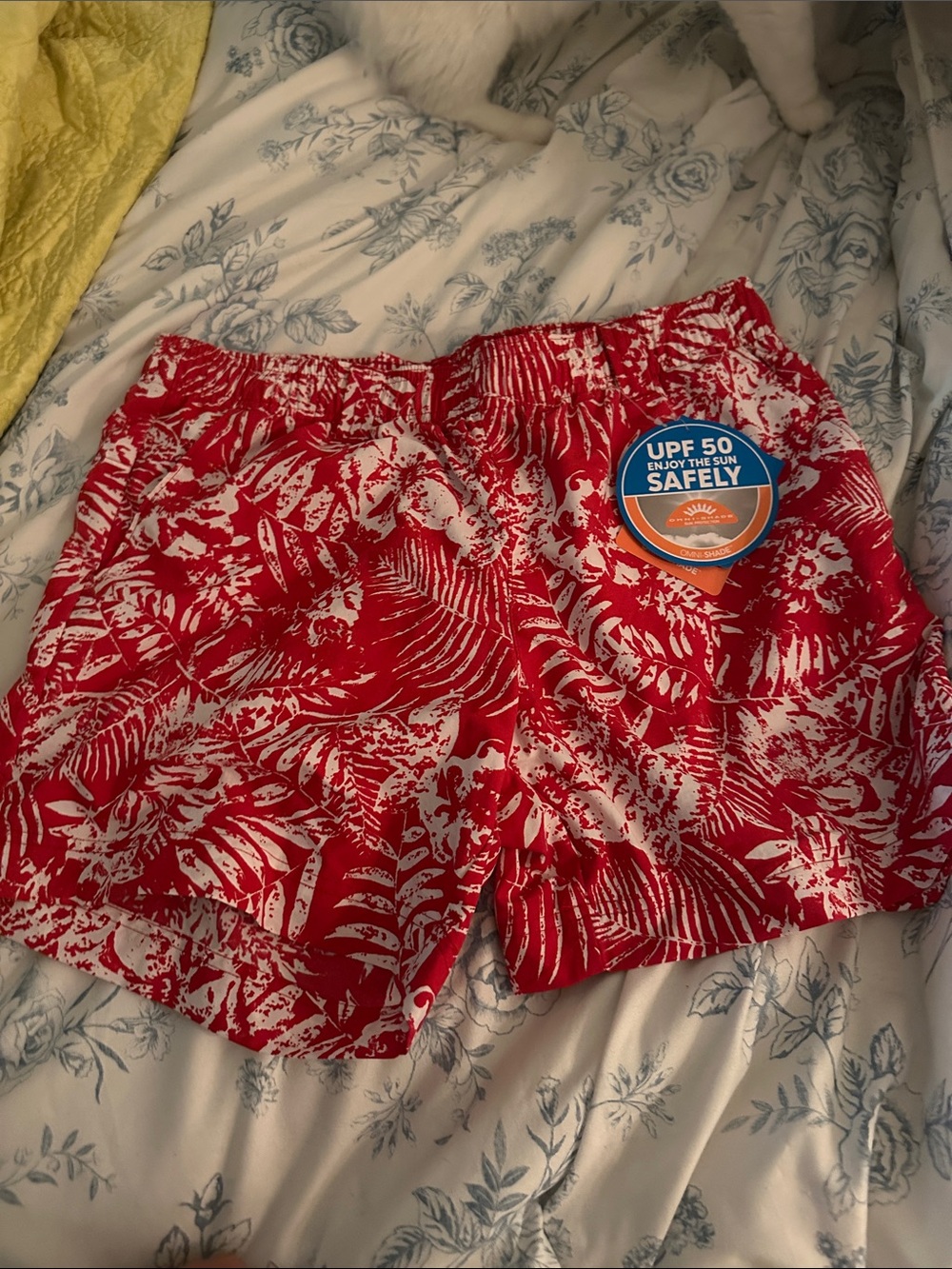 Columbia Red and White Printed UPF 50 Women's Shorts